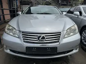 Lexus ES 350 2012 Silver