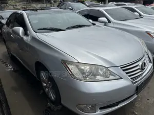 Lexus ES 350 2012 Silver