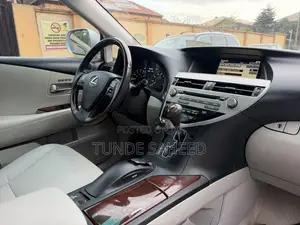 Lexus RX 2011 Silver