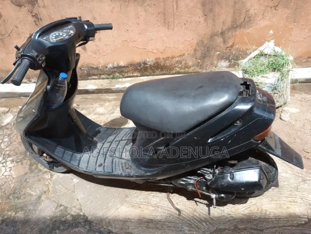Honda Dio 2003 Black