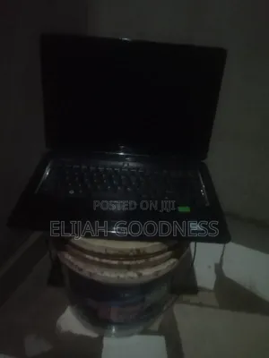 Laptop Dell Inspiron 11 3000 4GB Intel Pentium HDD 320GB