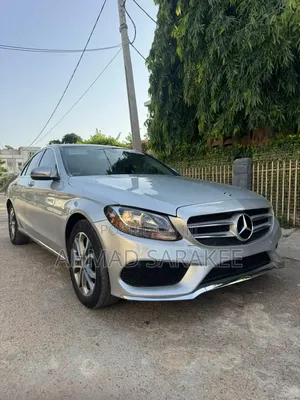 Mercedes-Benz C300 2016 Silver