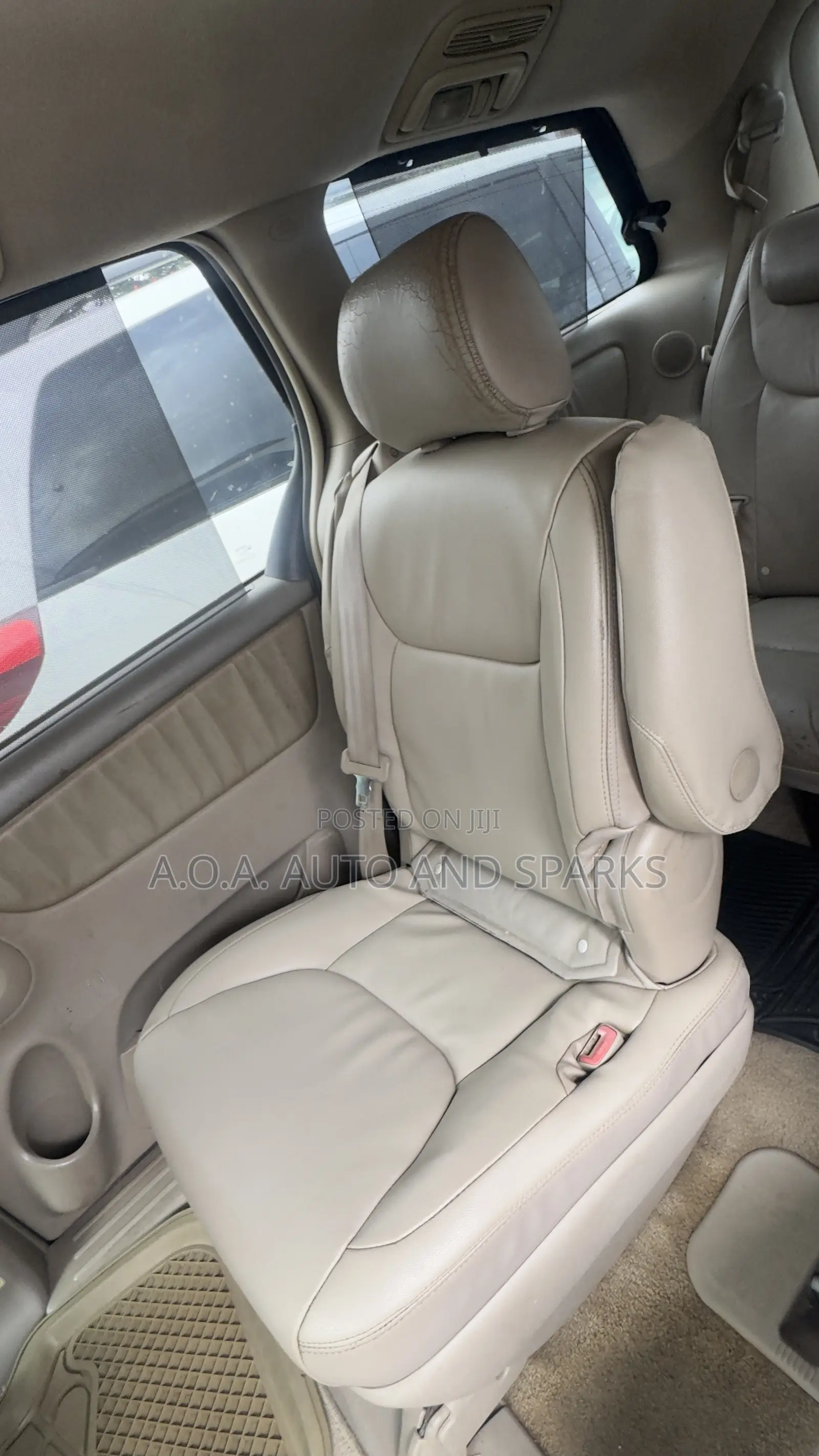 Toyota Sienna 2007 Gold