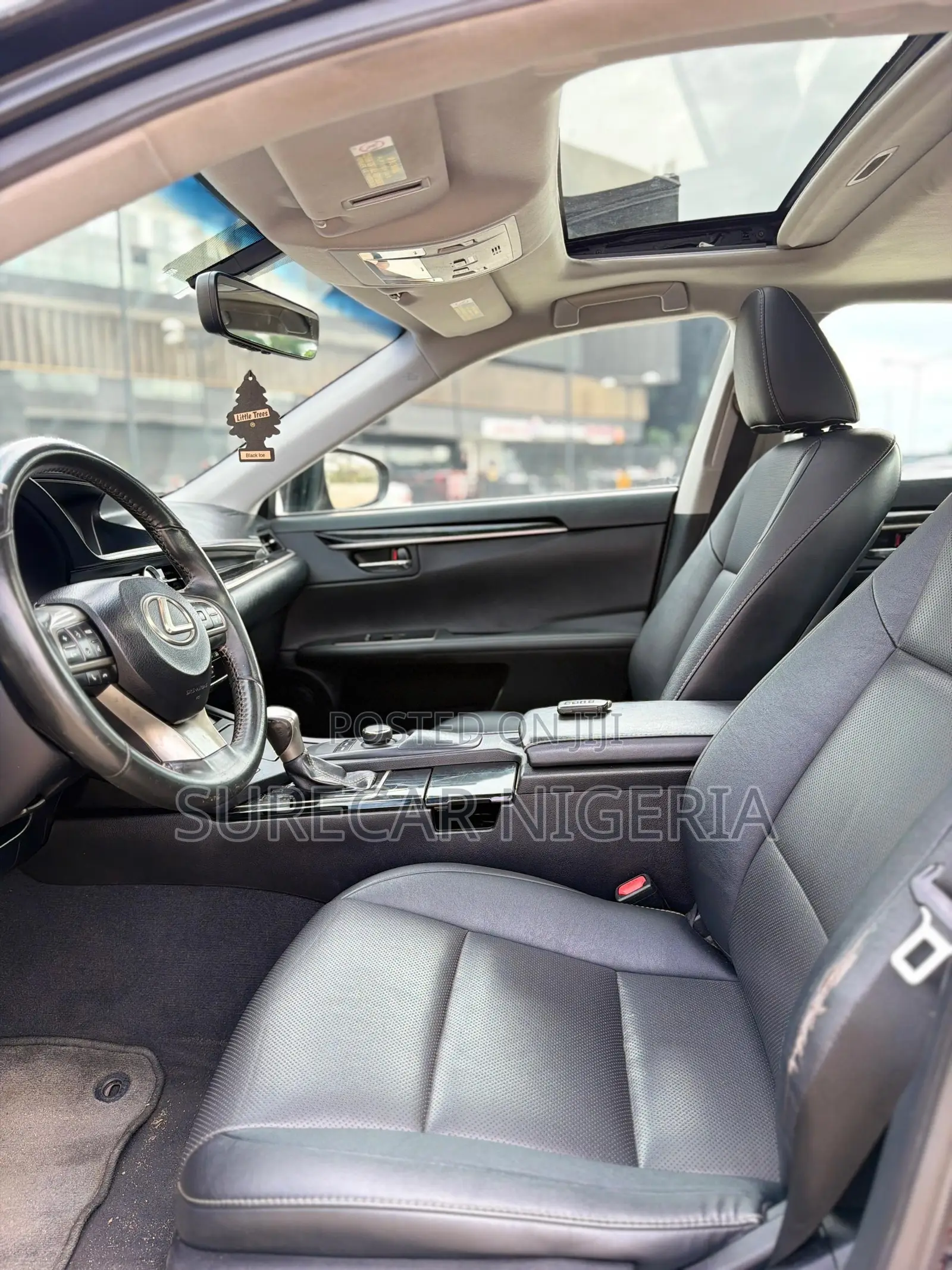 Lexus ES 2016 Black