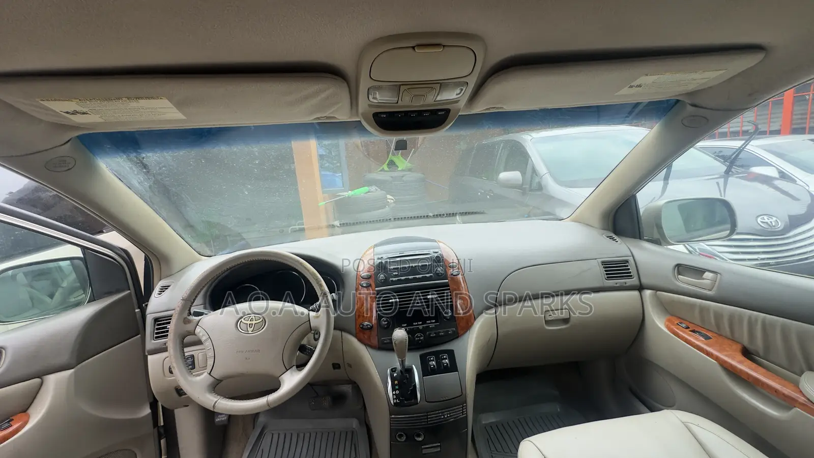 Toyota Sienna 2007 Gold