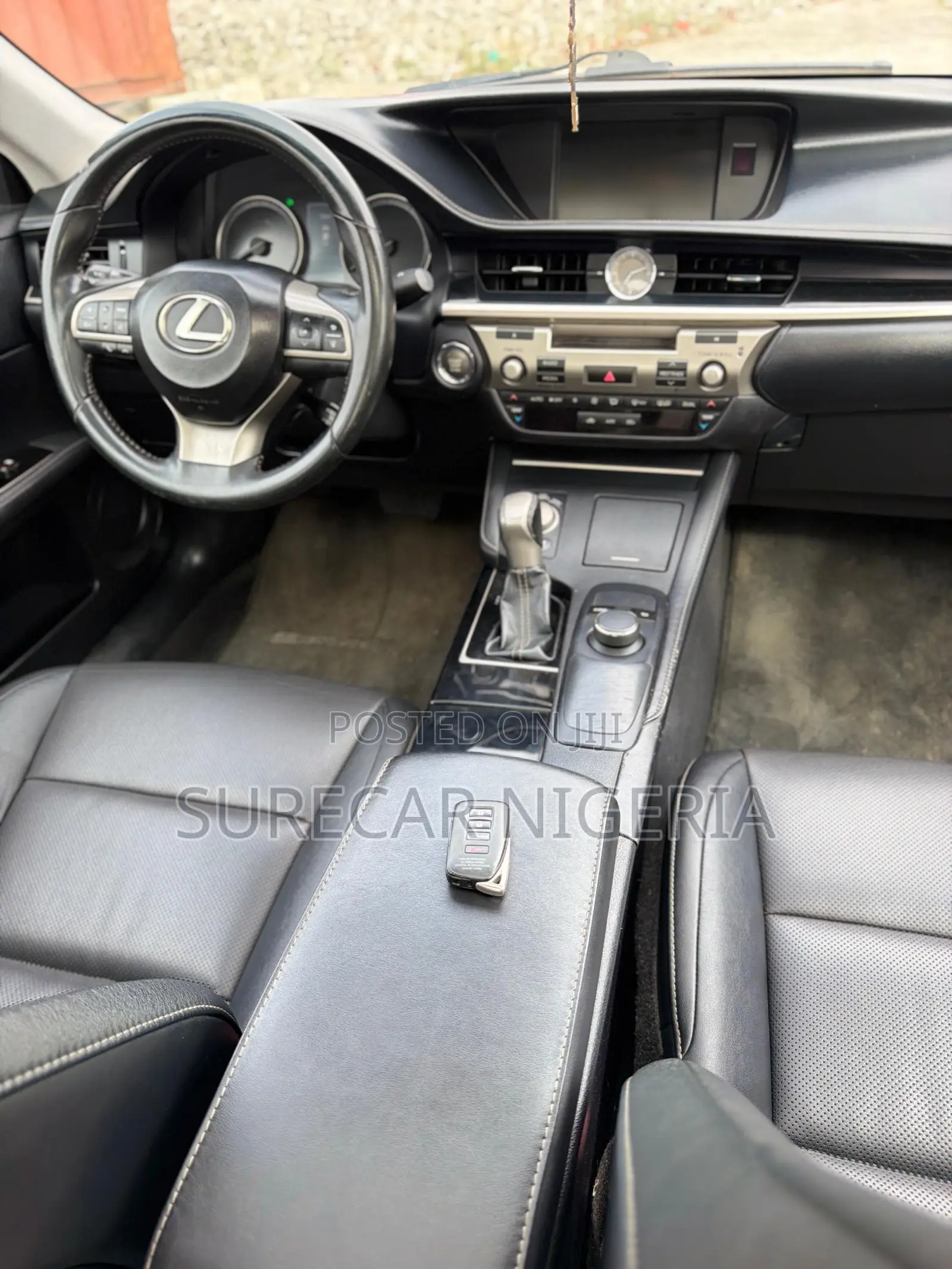 Lexus ES 2016 Black