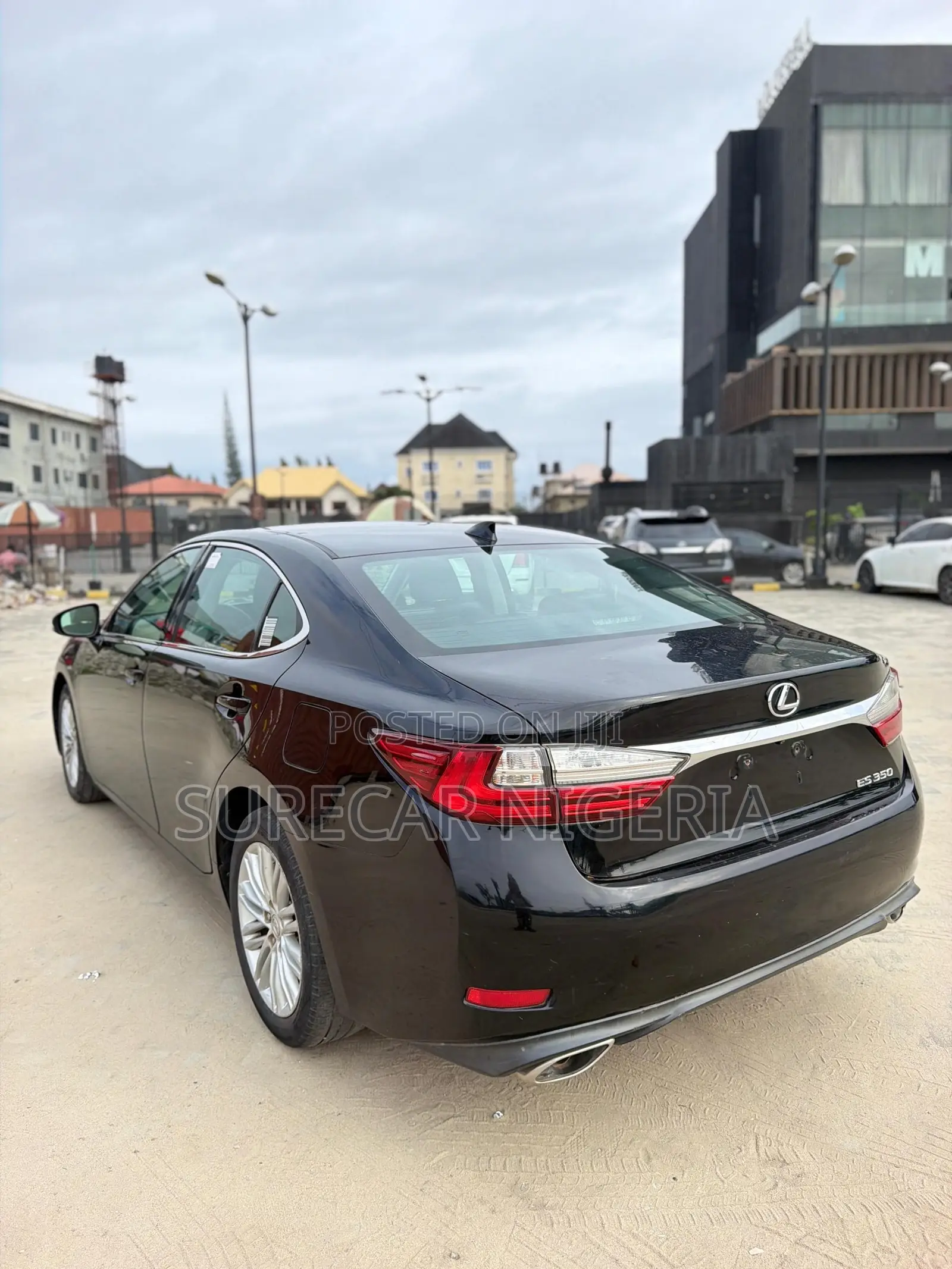 Lexus ES 2016 Black