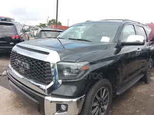 Toyota Sequoia 2015 Black