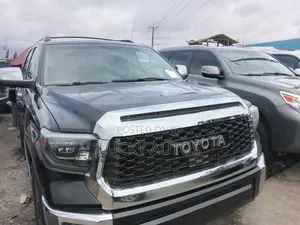 Toyota Sequoia 2015 Black