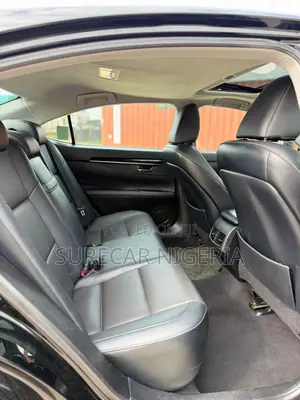 Lexus ES 2016 Black
