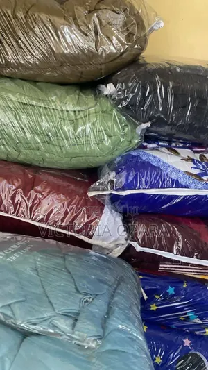 Double Fibre 6by6 to 7 Duvet Available for Sale