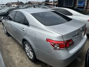 Lexus ES 350 2011 Silver