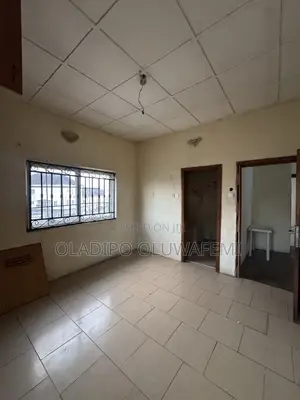 3bdrm Apartment in Agungi for rent
