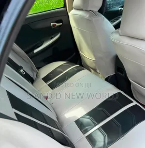 Toyota Corolla 2012 Black