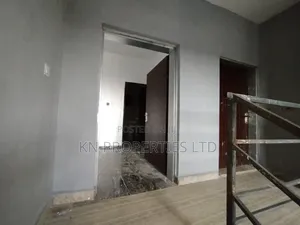 3bdrm Block of Flats in Kaura for rent
