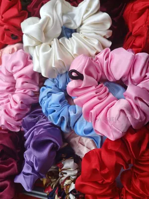 Sourvenir Scrunchies