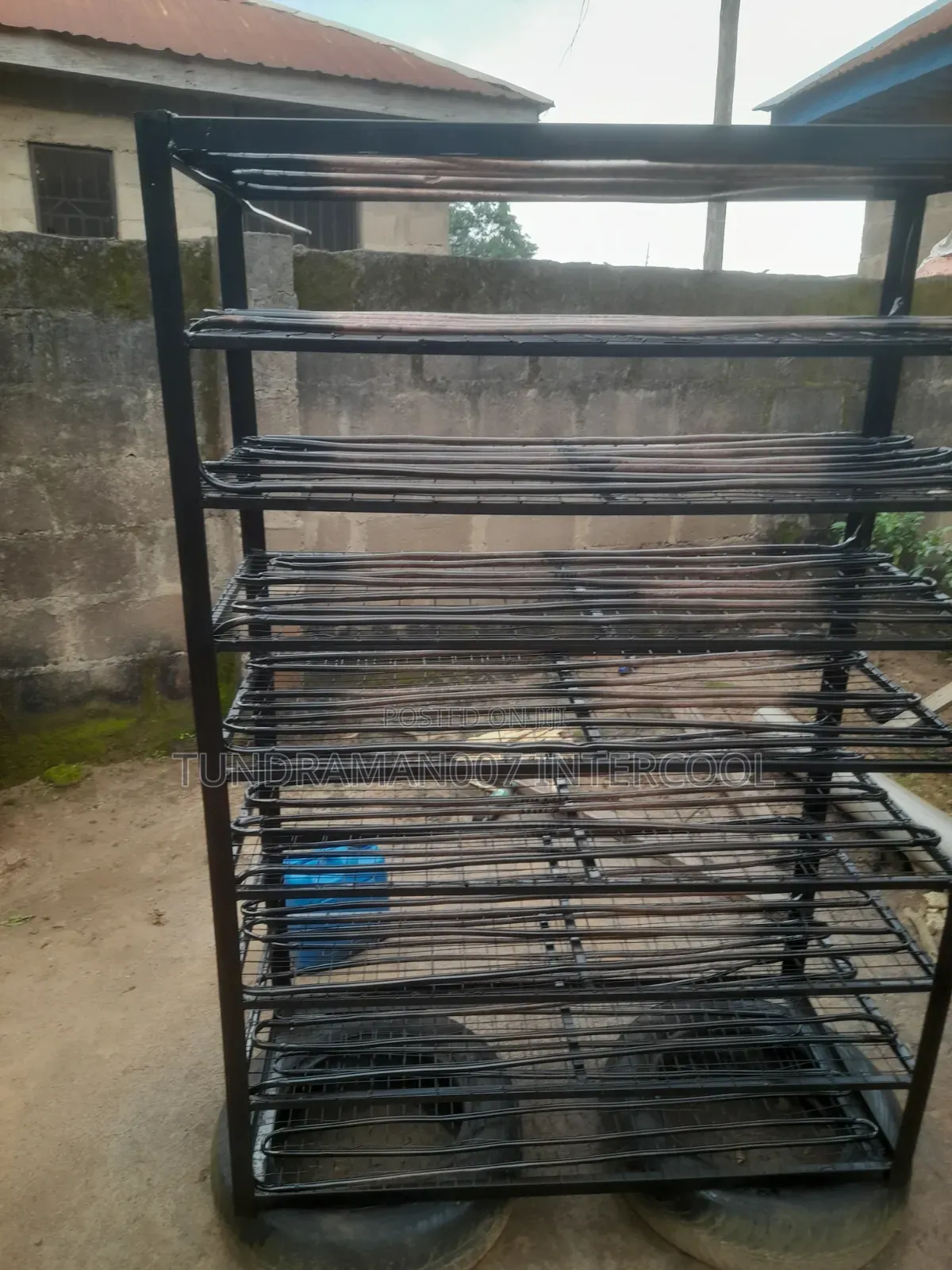Refrigerators Technician