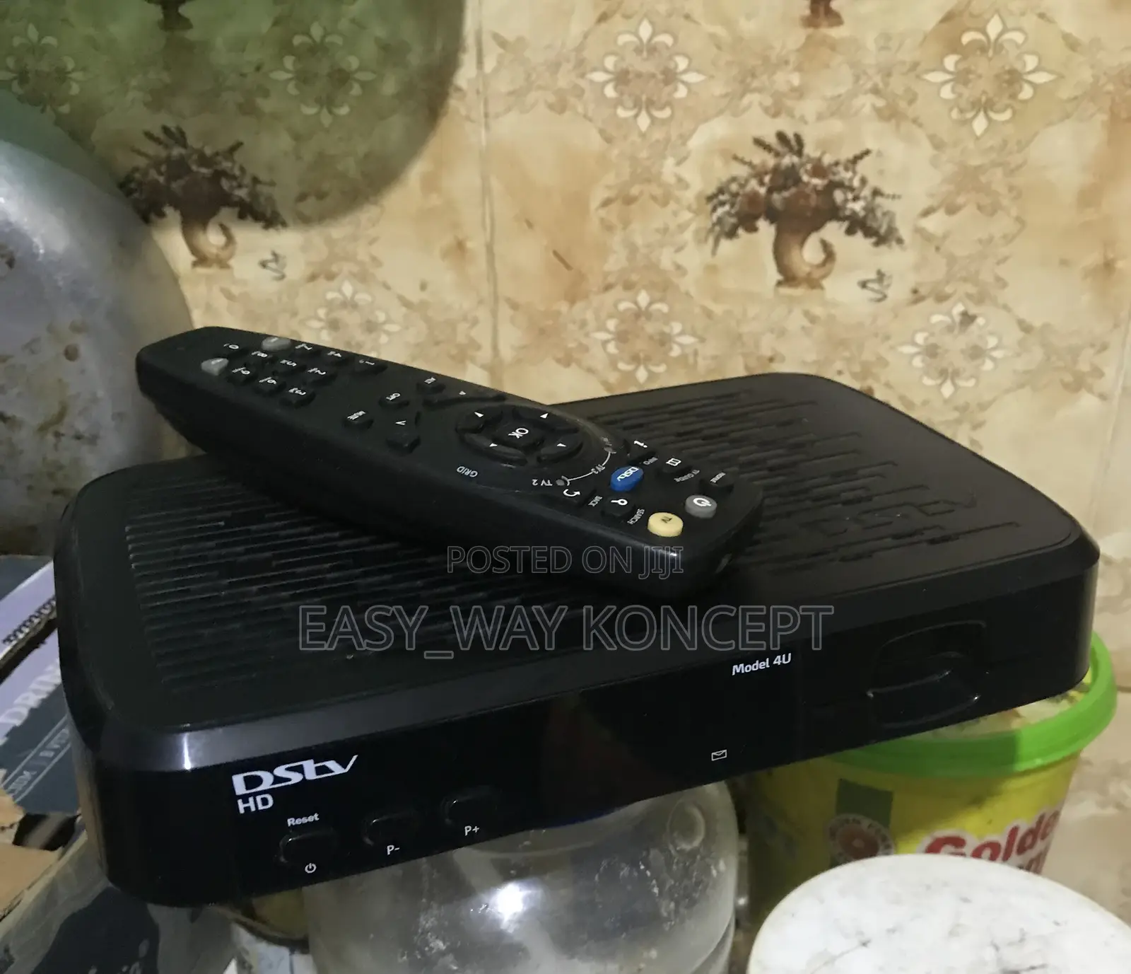 A Functioning DSTV Decoder With Plug and Remote Only for Sale
