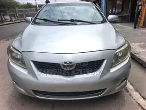 Toyota Corolla 2009 Silver