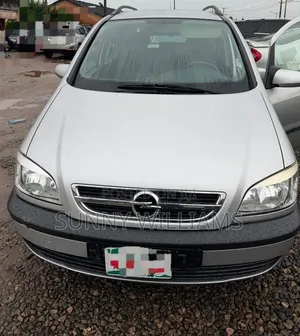 Opel Zafira 2005 Silver