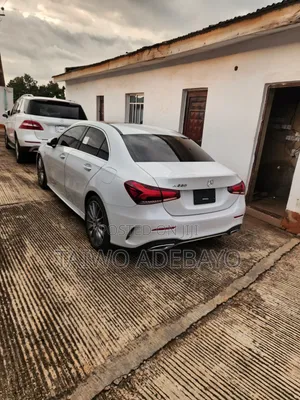 Mercedes-Benz 220 2020 White