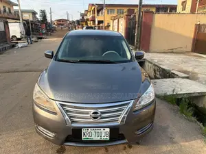 Nissan Sentra S 4dr Sedan (1.8L 4cyl CVT) 2014 Gray