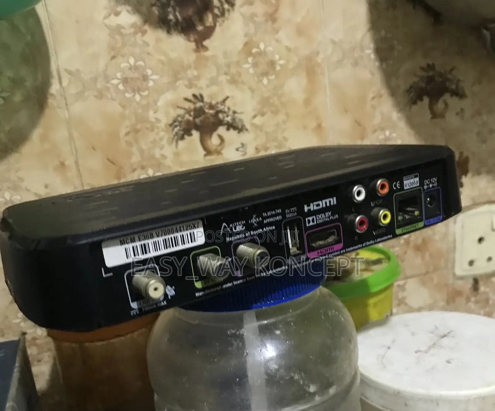 A Functioning DSTV Decoder With Plug and Remote Only for Sale