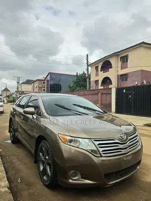 Toyota Venza 2010 Brown
