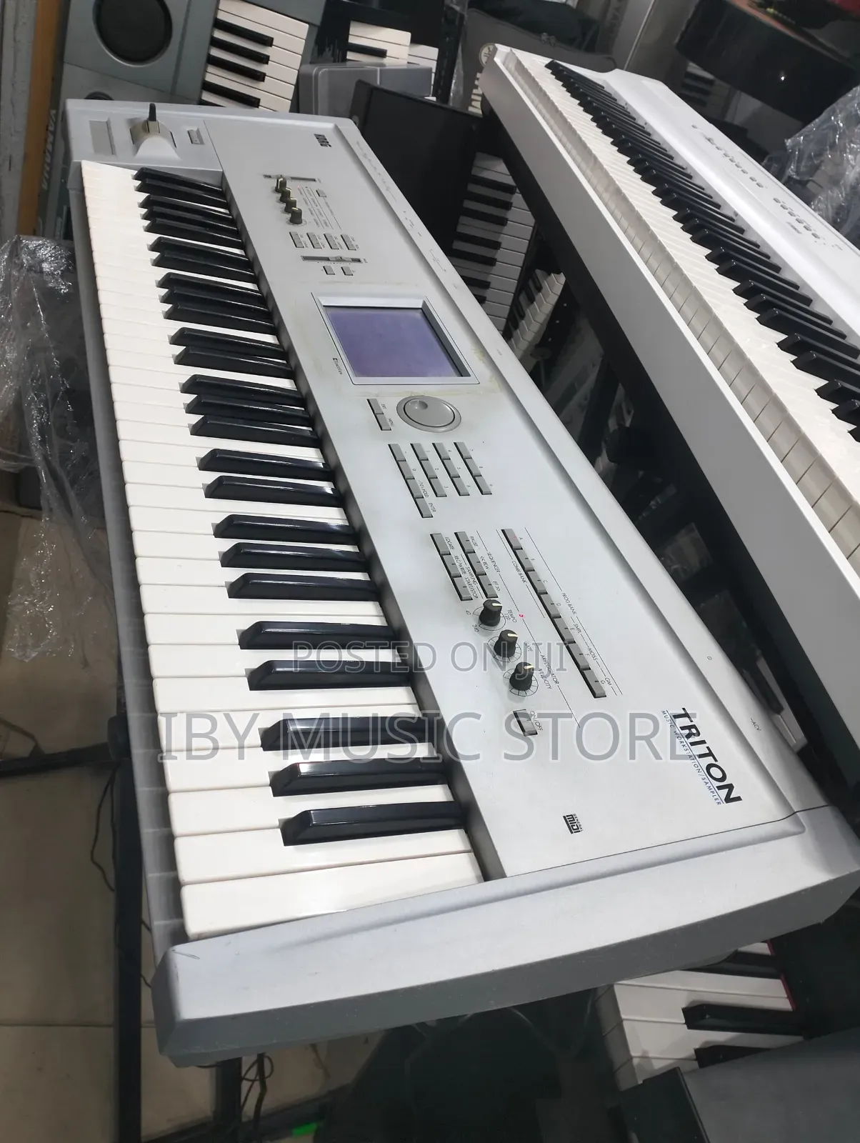 Korg Triton 61