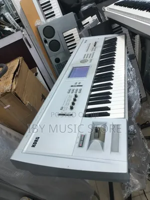 Korg Triton 61
