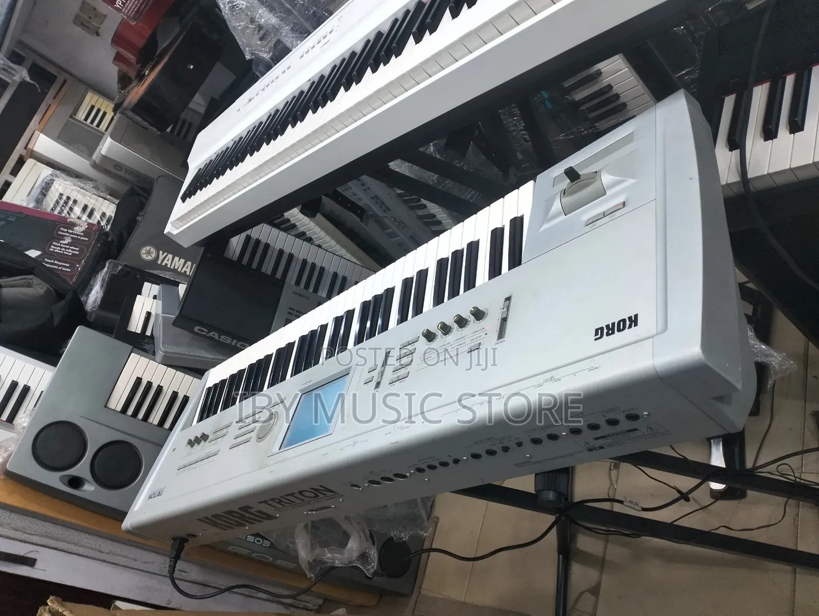 Korg Triton 61