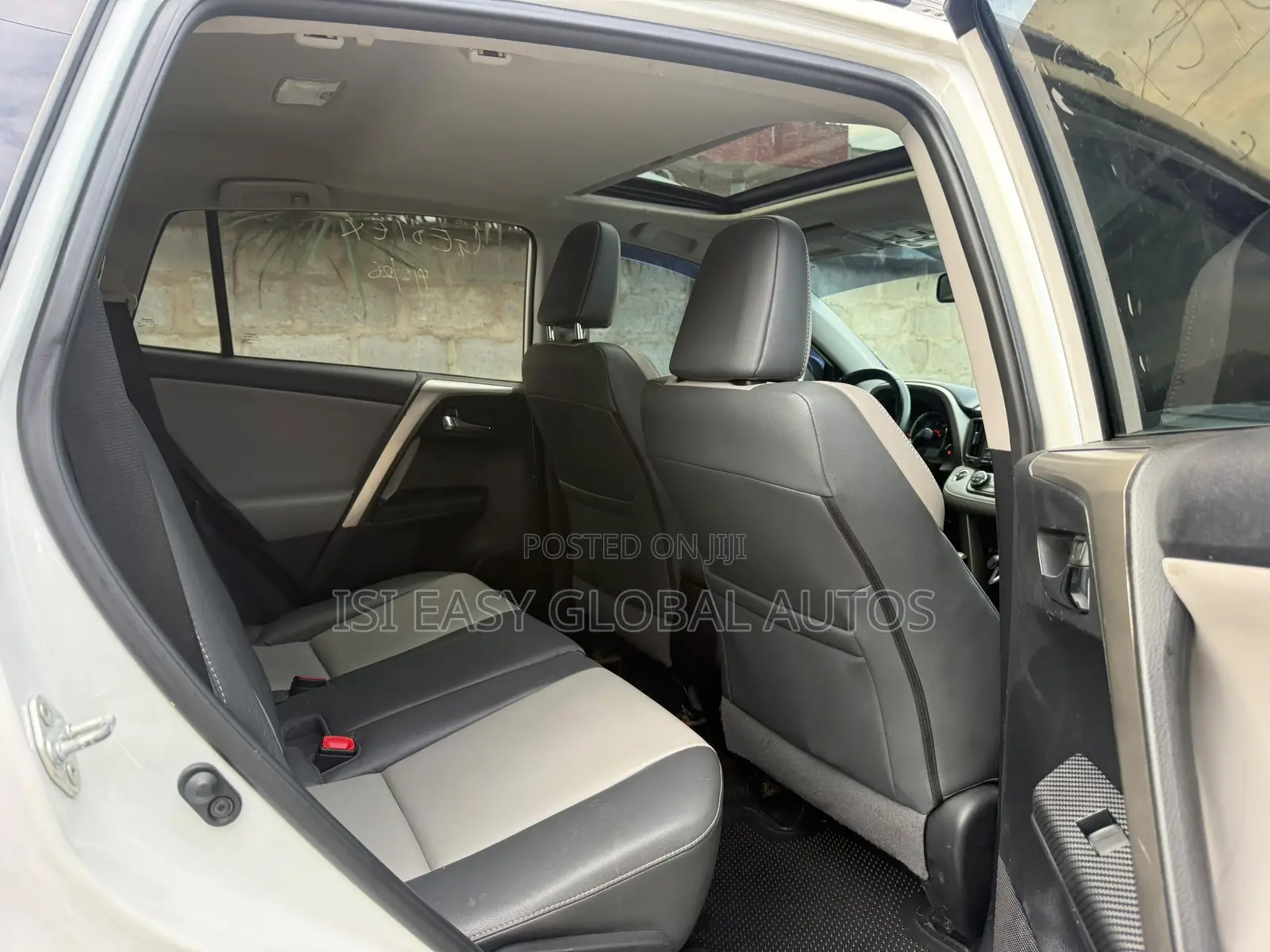 Toyota RAV4 2014 White