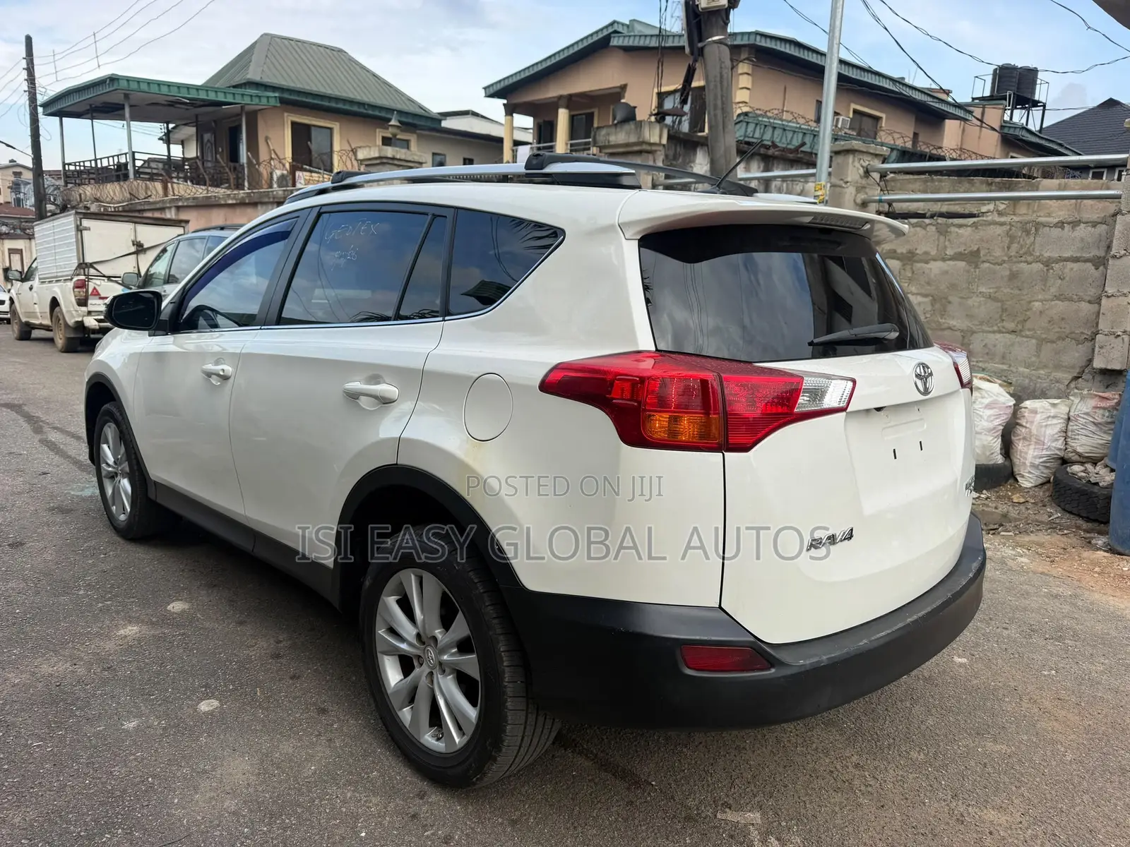 Toyota RAV4 2014 White