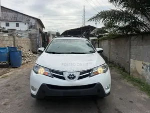Toyota RAV4 2014 White
