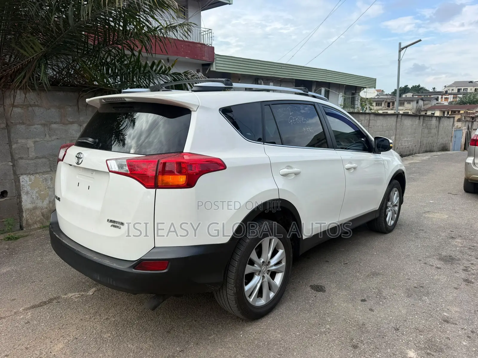 Toyota RAV4 2014 White