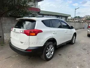 Toyota RAV4 2014 White