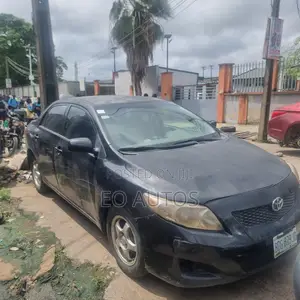 Toyota Corolla 2009 Black
