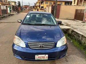 Toyota Corolla LE 2004 Blue