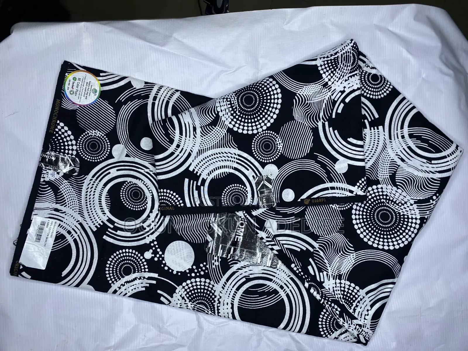 Monochrome Ankara