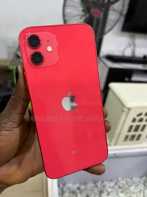 Apple iPhone 12 64 GB Red