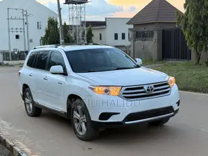 Toyota Highlander 2012 White