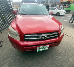 Toyota RAV4 2008 Red