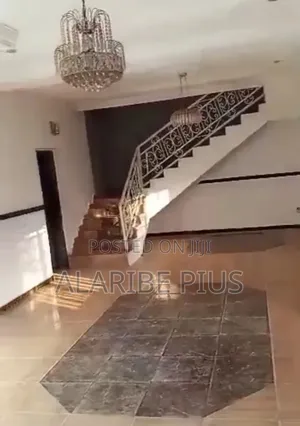 4bdrm Duplex in Estate, Kurudu for sale