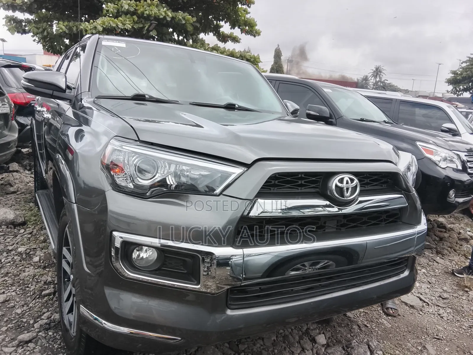 Toyota 4-Runner 2010 Gray