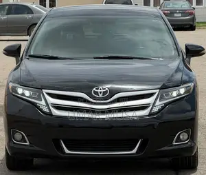 Toyota Venza XLE 2015 Black