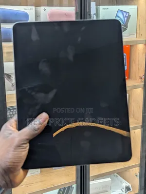 Apple iPad Pro 13 (2025) 512 GB Gray