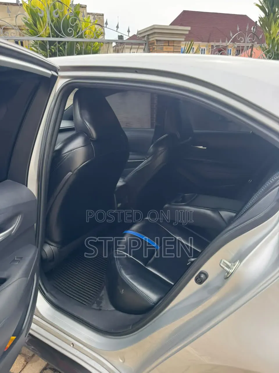 Toyota Corolla 2023 Silver
