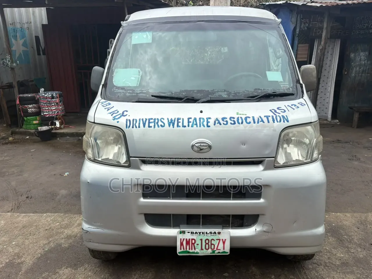 Daihatsu Hijet 2012 Silver