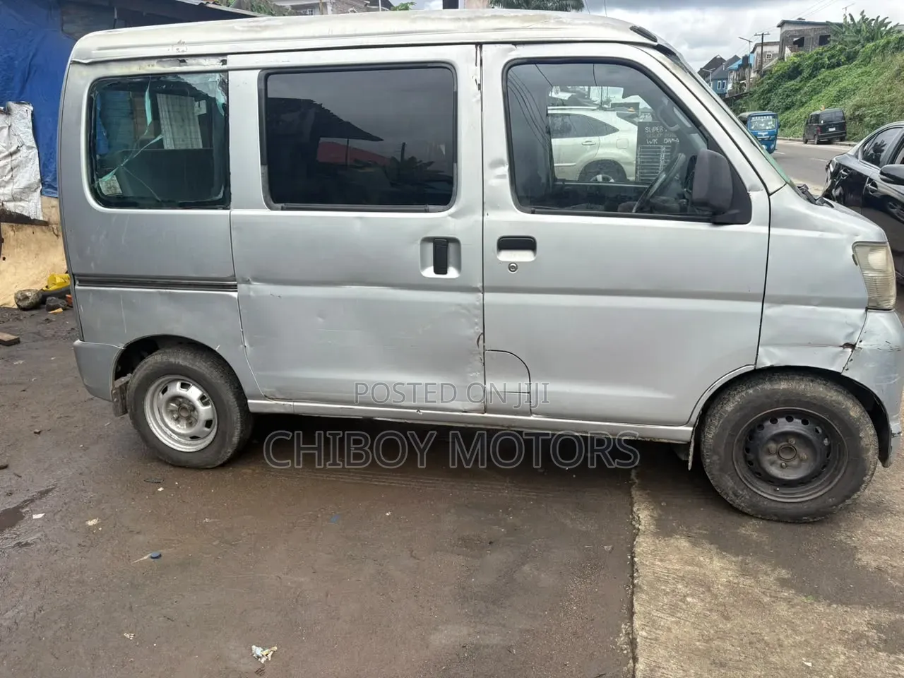 Daihatsu Hijet 2012 Silver