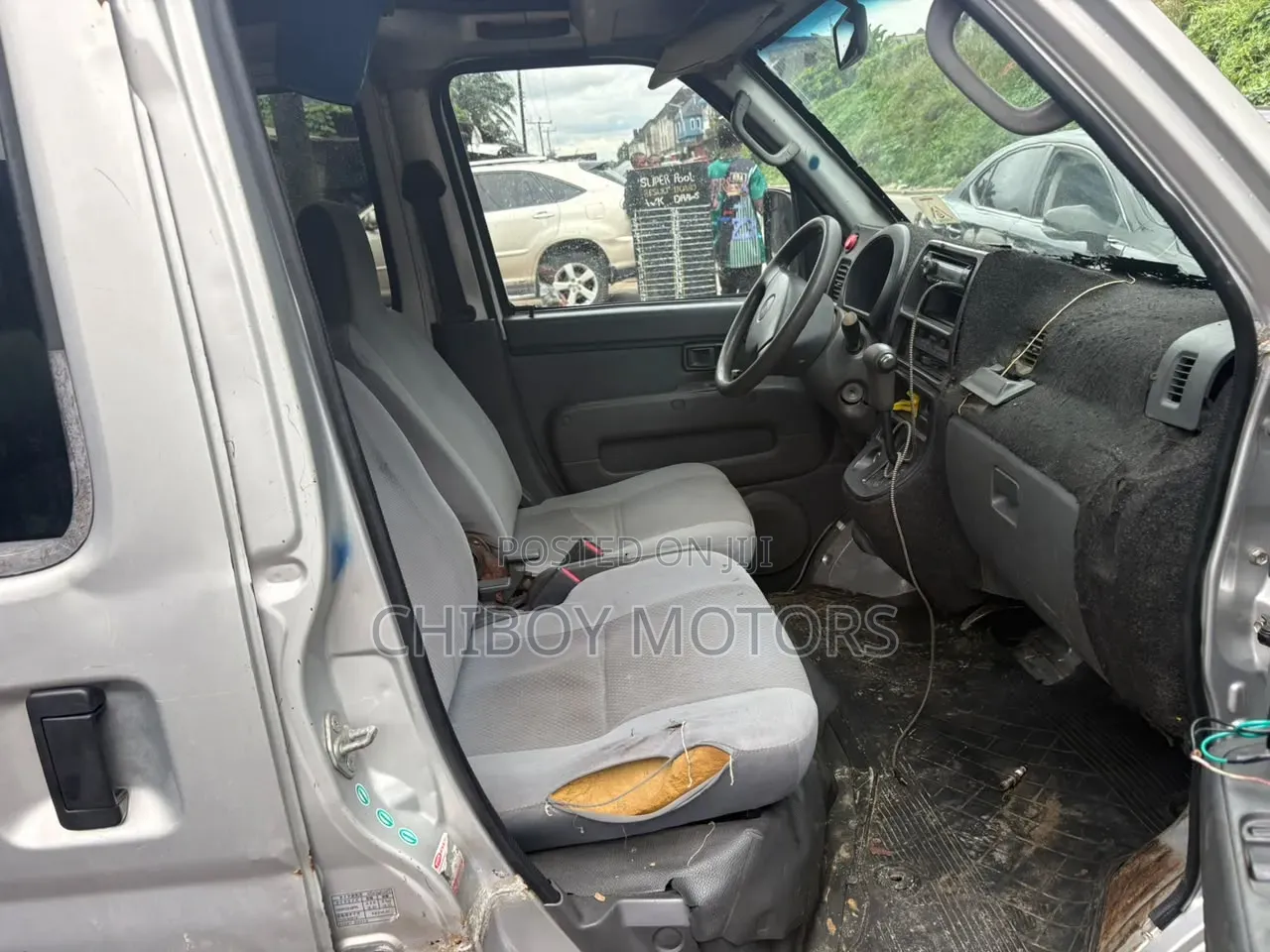Daihatsu Hijet 2012 Silver